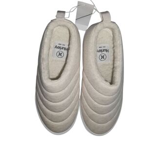 Hurley Off-White Quilted Slippers NWT
